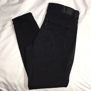 Levi’s 311 shaping skinny jeans
